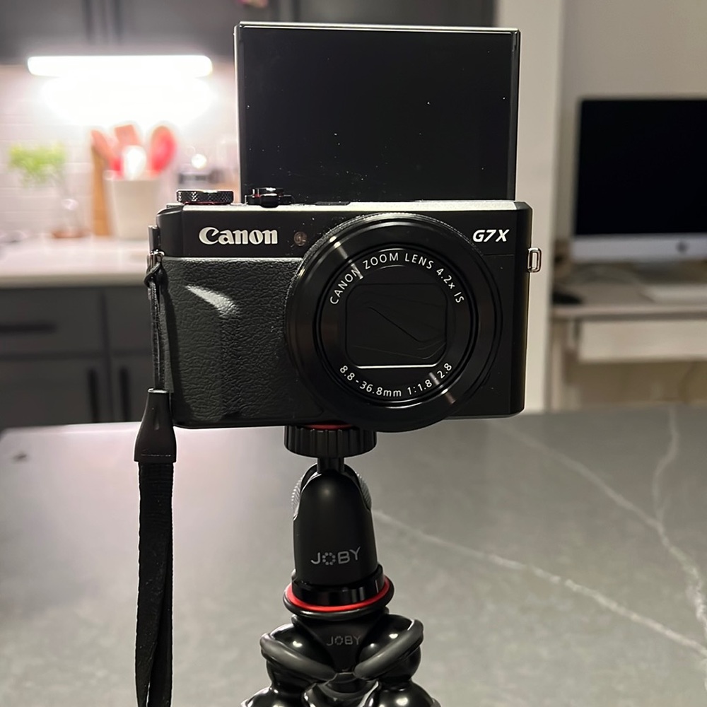 NEW CANON POWERSHOT G7X MARK II CAMERA